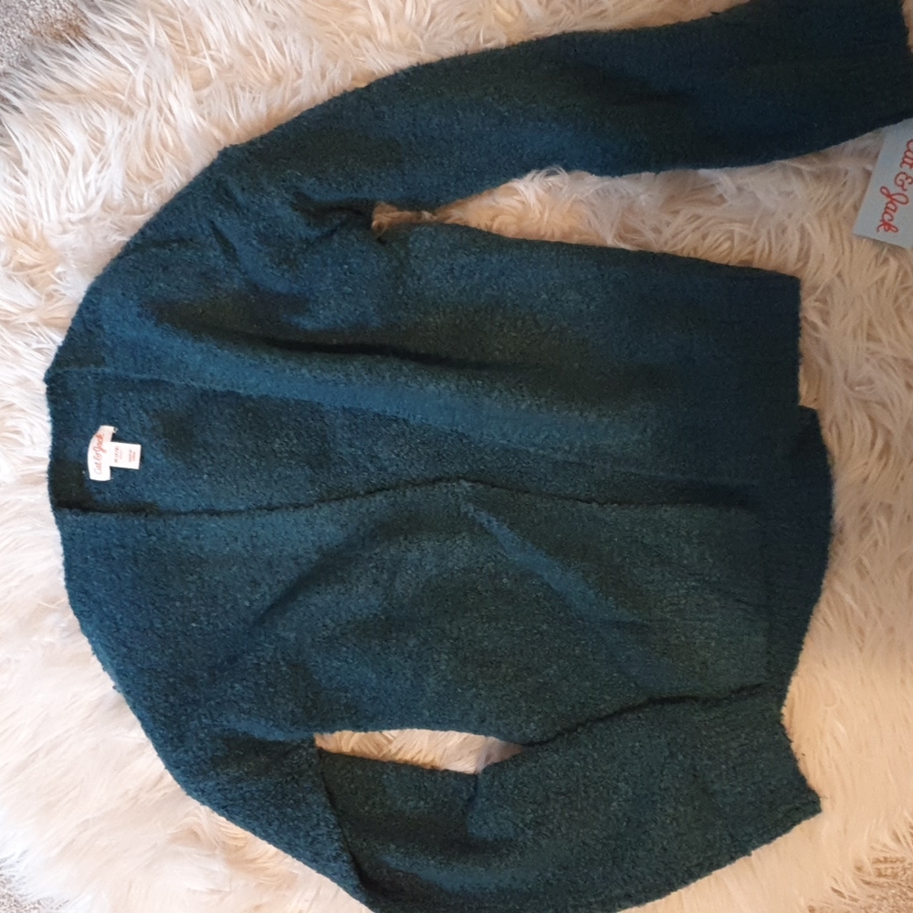 Girls green stretchy cardigan.